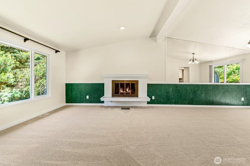 Property photo for 8830 Shell Place, Edmonds photo 6