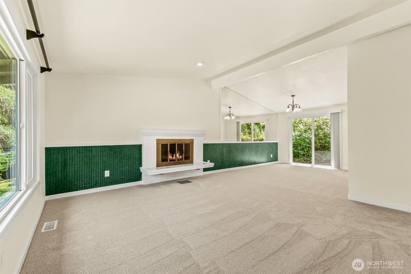 Property photo for 8830 Shell Place, Edmonds photo 7
