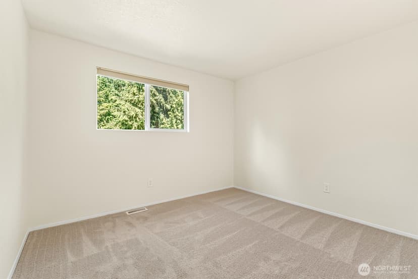 Property photo for 8830 Shell Place, Edmonds photo 20