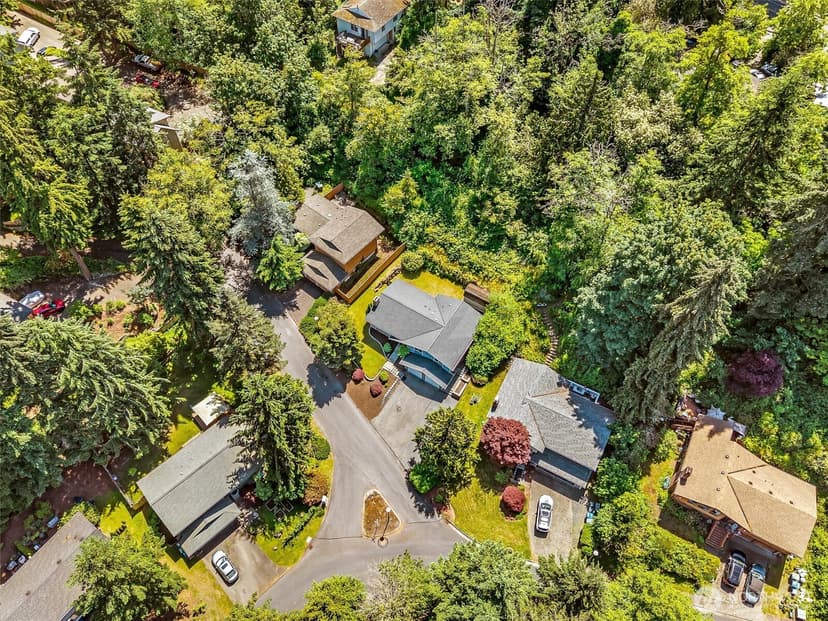 Property photo for 8830 Shell Place, Edmonds photo 38