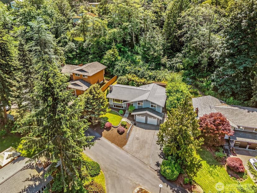 Property photo for 8830 Shell Place, Edmonds photo 37