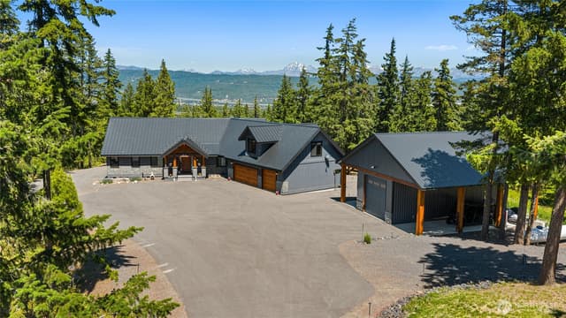 Property photo for 571 Colfax Road, Cle Elum photo 2