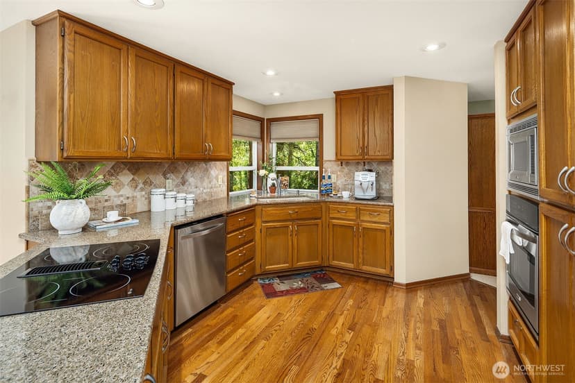 Property photo for 2510 163rd Place SE, Mill Creek photo 10