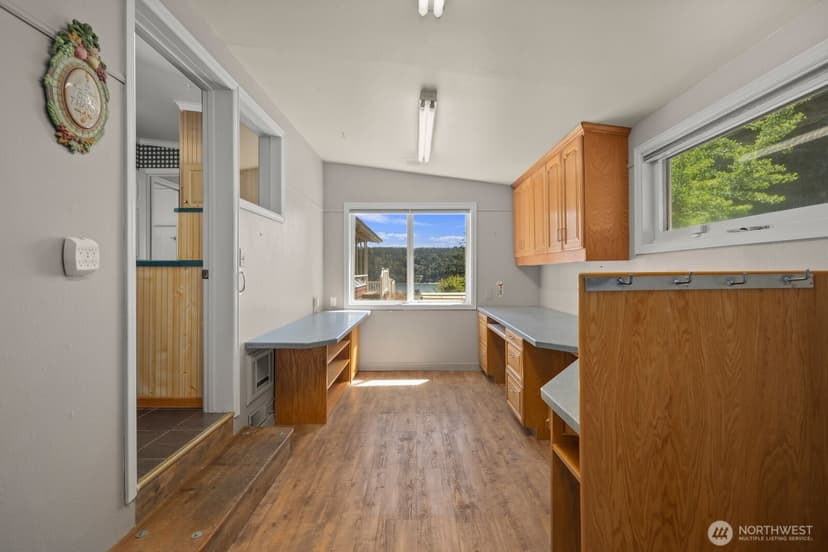 Property photo for 6899 Navajo Trail NE, Bremerton photo 19