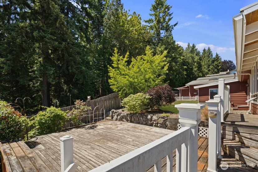 Property photo for 6899 Navajo Trail NE, Bremerton photo 30