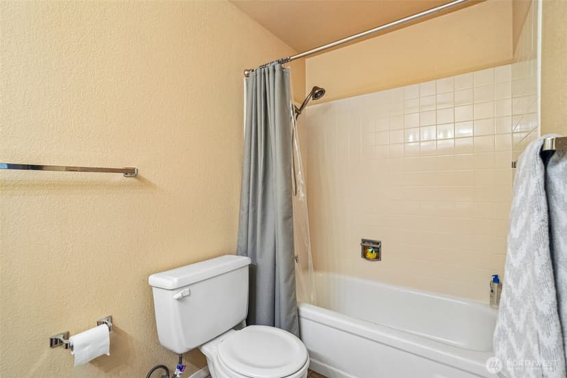 Property photo for 23301 Lakeview Drive #A101, Mountlake Terrace photo 18