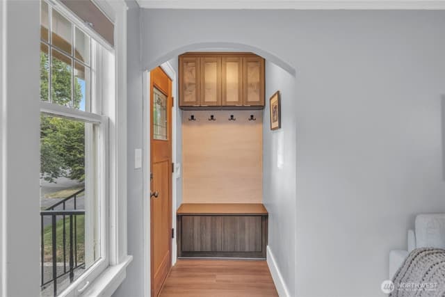 Property photo for 4836 38th Avenue NE, Seattle photo 3