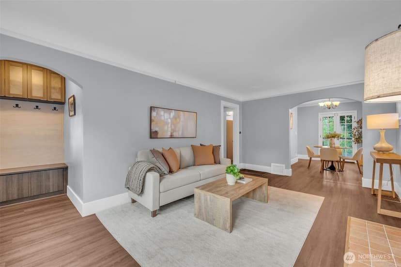 Property photo for 4836 38th Avenue NE, Seattle photo 6