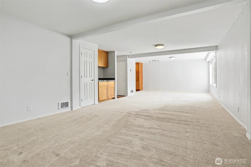 Property photo for 14300 32nd Avenue NE #107, Seattle photo 14