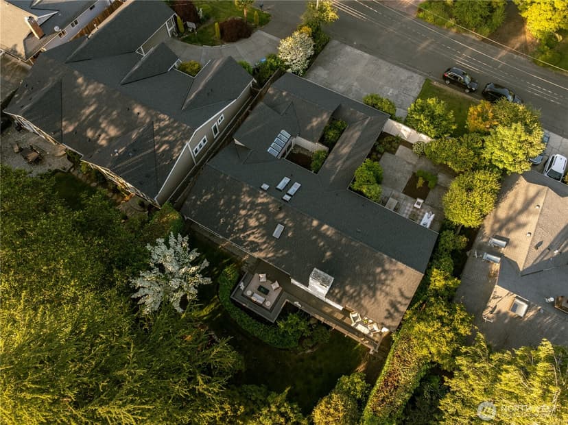 Property photo for 3853 81st Avenue SE, Mercer Island photo 38