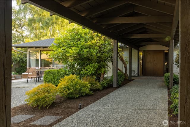 Property photo for 3853 81st Avenue SE, Mercer Island photo 2