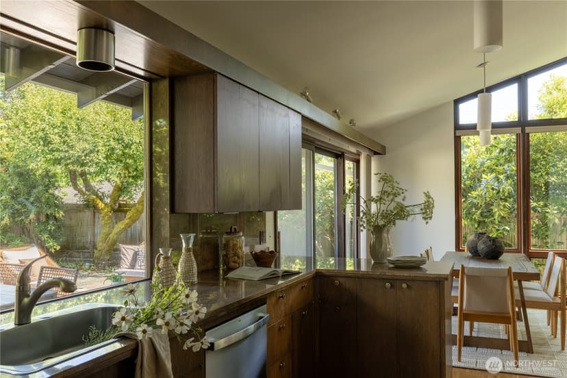 Property photo for 3853 81st Avenue SE, Mercer Island photo 12