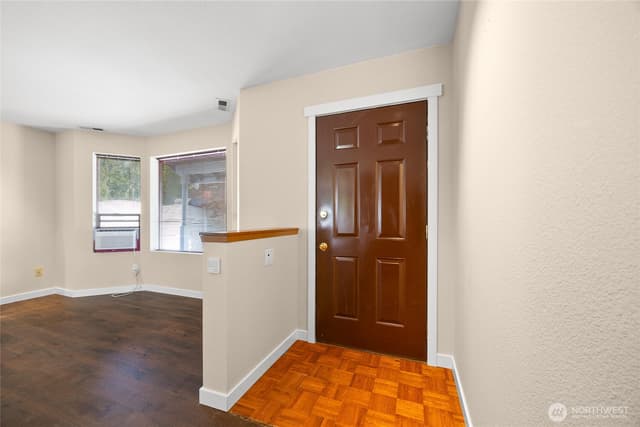 Property photo for 21815 SE 271st Street, Maple Valley photo 3