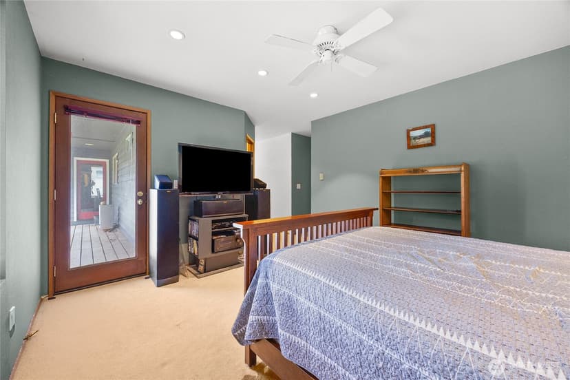 Property photo for 21815 SE 271st Street, Maple Valley photo 17