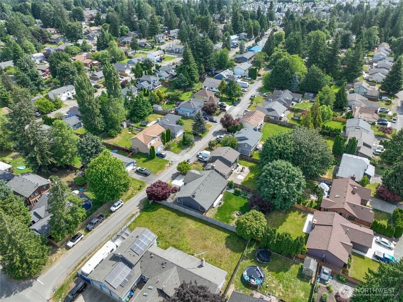 Property photo for 21815 SE 271st Street, Maple Valley photo 30