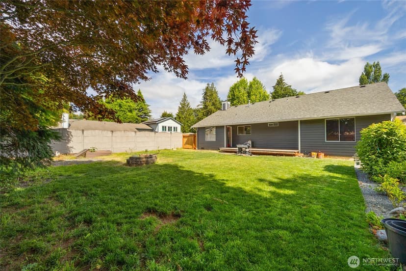 Property photo for 21815 SE 271st Street, Maple Valley photo 19