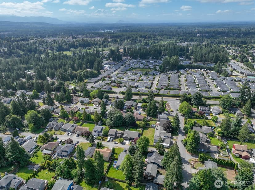 Property photo for 21815 SE 271st Street, Maple Valley photo 32