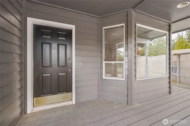 Property photo for 21815 SE 271st Street, Maple Valley photo 2