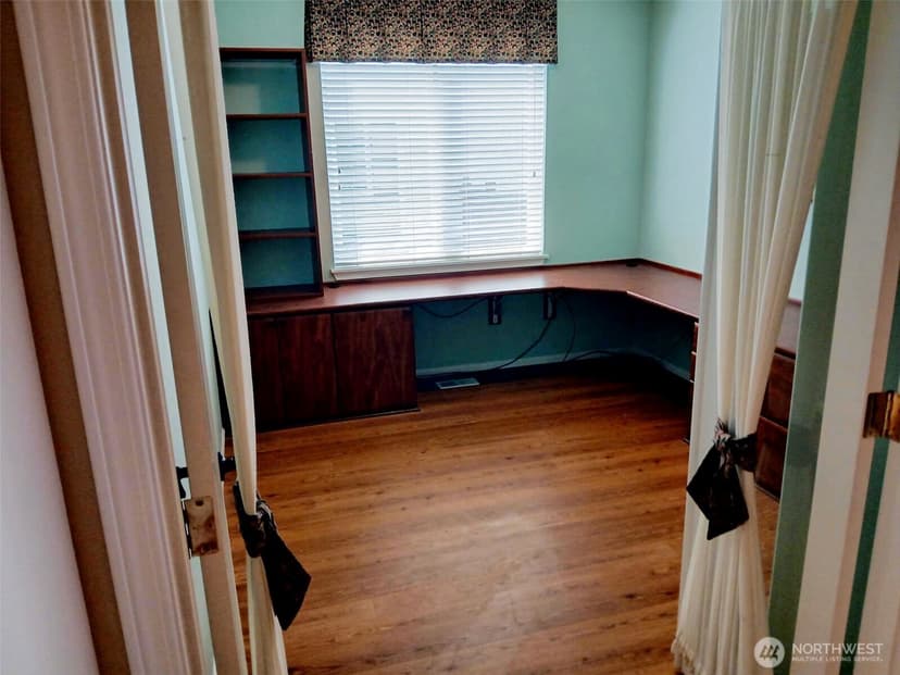 Property photo for 9202 169th Street E, Puyallup photo 17