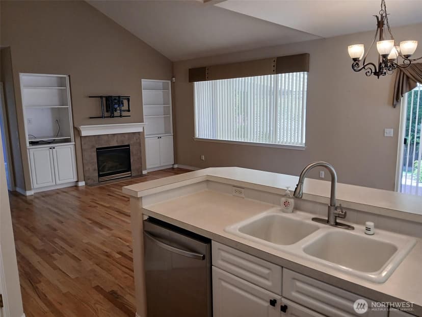 Property photo for 9202 169th Street E, Puyallup photo 5
