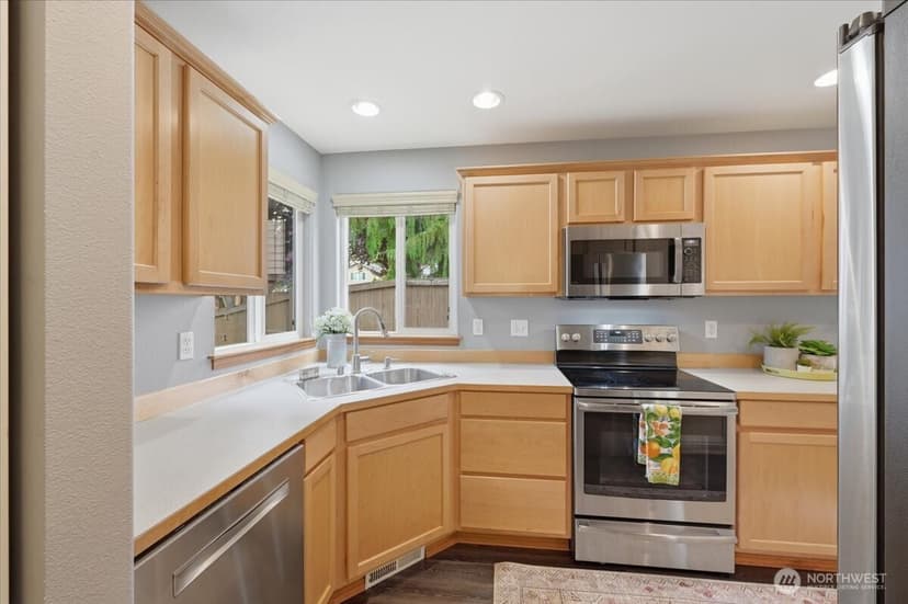 Property photo for 18319 8th Drive SE, Bothell photo 8