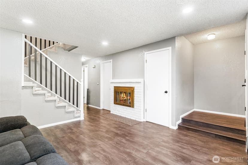 Property photo for 32512 2nd Place S #184, Federal Way photo 6