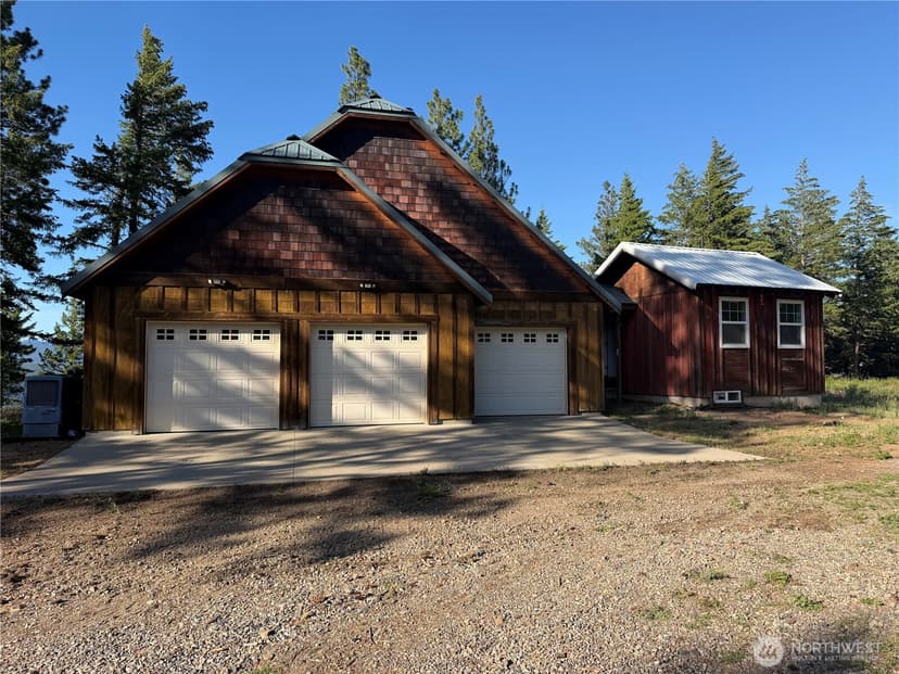 Property photo for 1330 Black Hawk Drive, Cle Elum