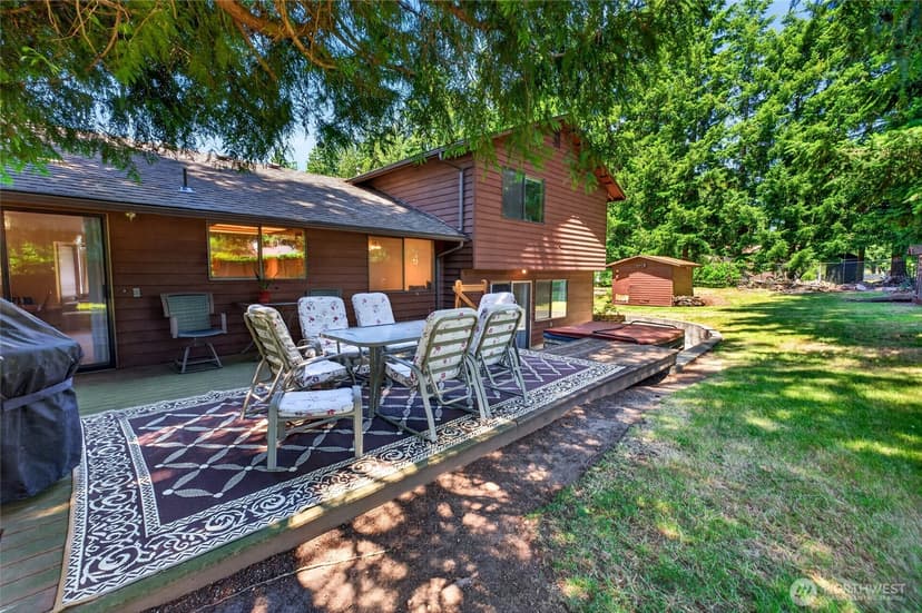 Property photo for 5000 NE 6th Street, Renton photo 28