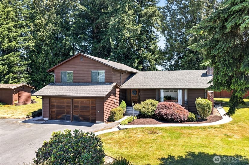Property photo for 5000 NE 6th Street, Renton