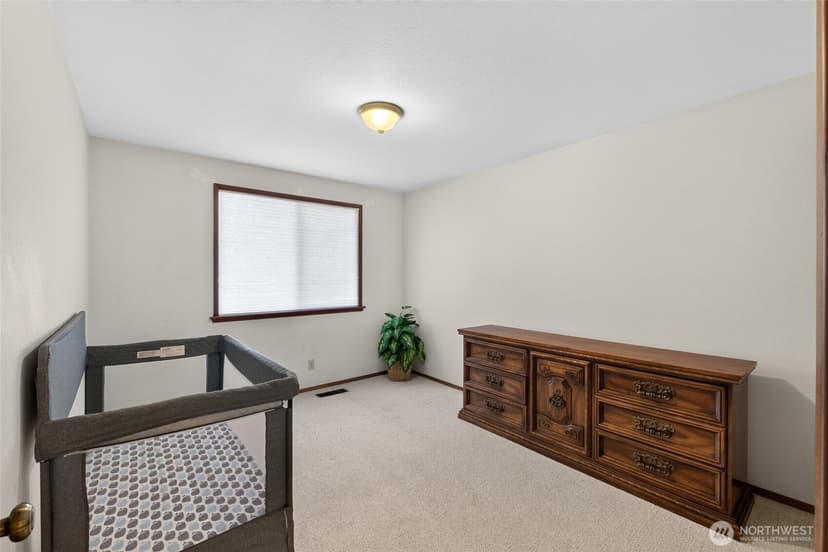 Property photo for 5000 NE 6th Street, Renton photo 17