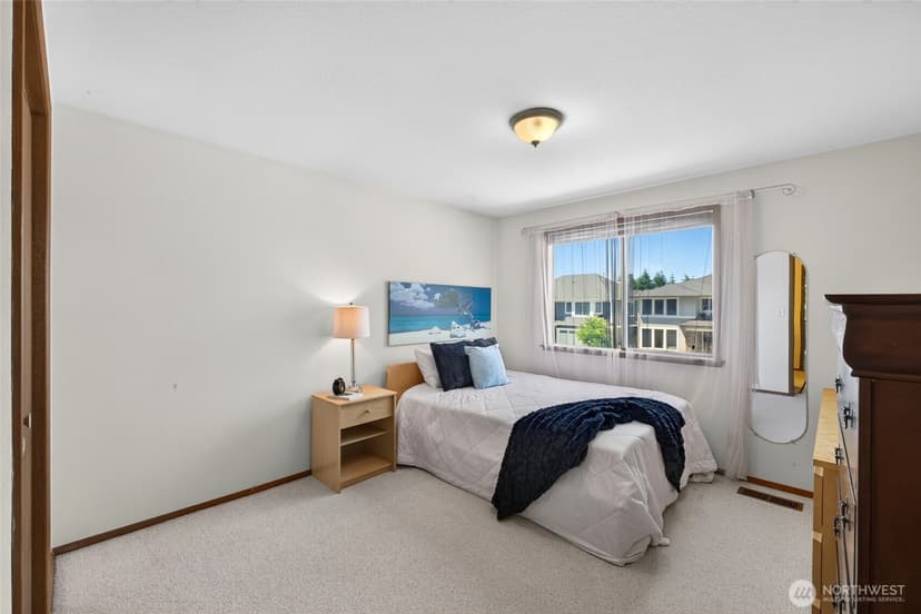 Property photo for 5000 NE 6th Street, Renton photo 15
