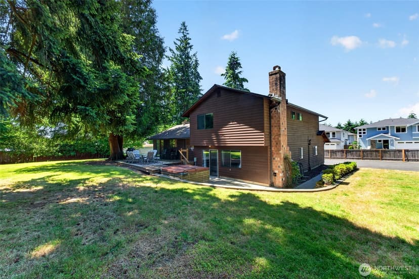 Property photo for 5000 NE 6th Street, Renton photo 30