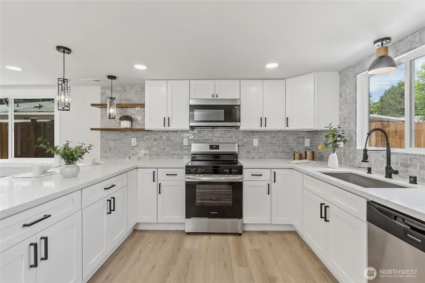 Property photo for 111 Tule Lake Road E, Tacoma photo 11