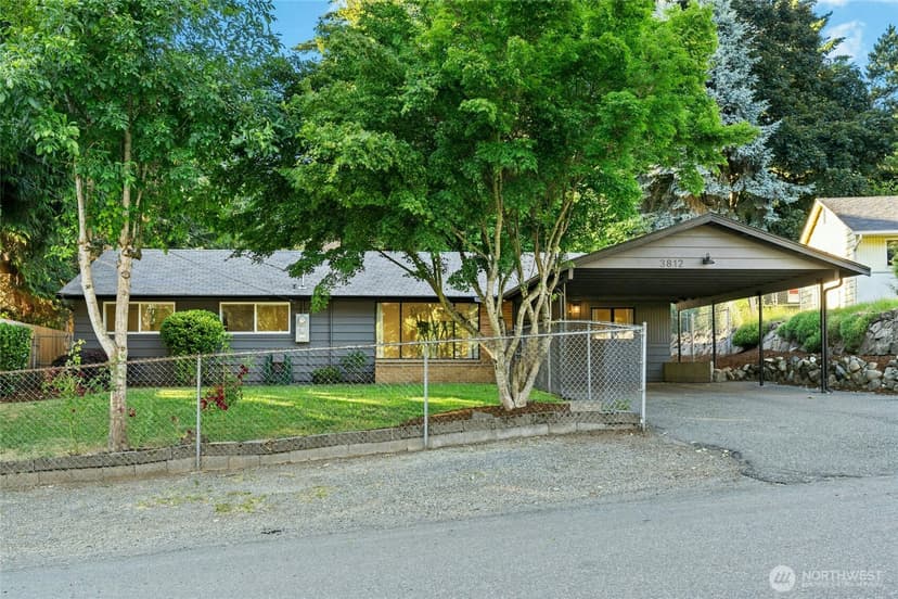 Property photo for 3812 S 178th Street, SeaTac photo 2