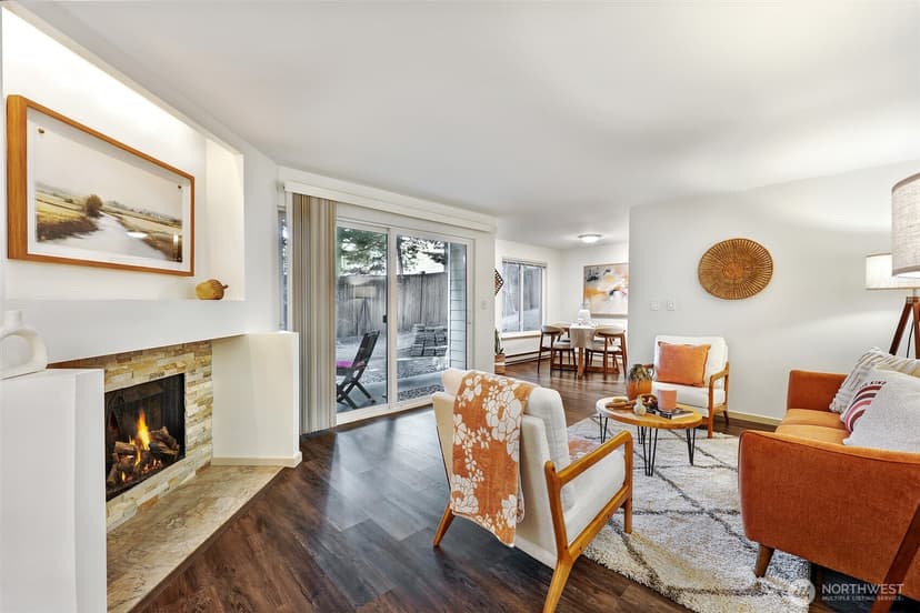 Property photo for 20325 19th Avenue NE #B102, Shoreline photo 6