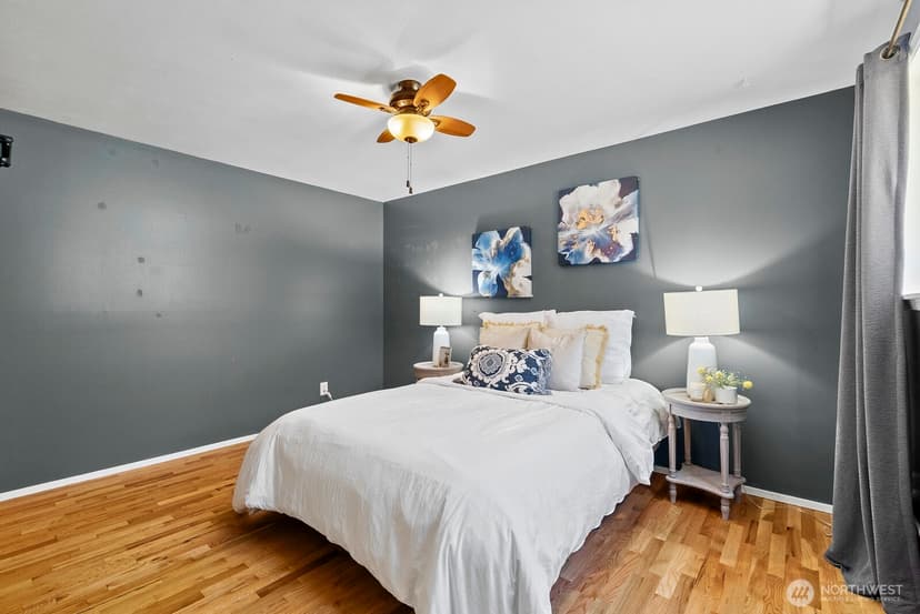 Property photo for 9723 Forest Avenue SW, Lakewood photo 17
