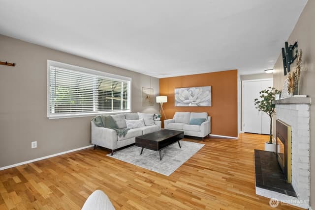 Property photo for 9723 Forest Avenue SW, Lakewood photo 5