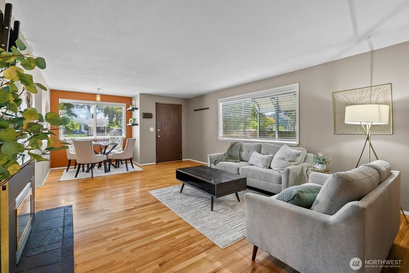 Property photo for 9723 Forest Avenue SW, Lakewood photo 7