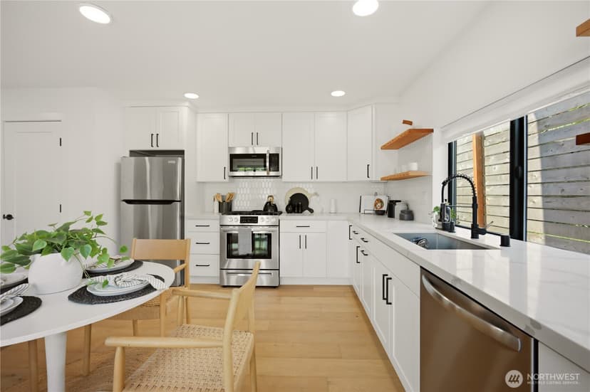Property photo for 9016 12th Avenue SW #Unit C, Seattle photo 10