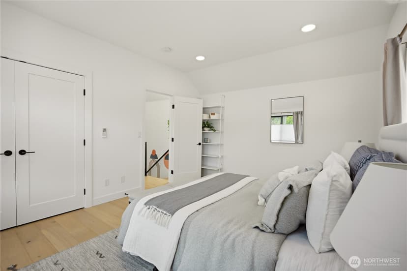 Property photo for 9016 12th Avenue SW #Unit C, Seattle photo 24