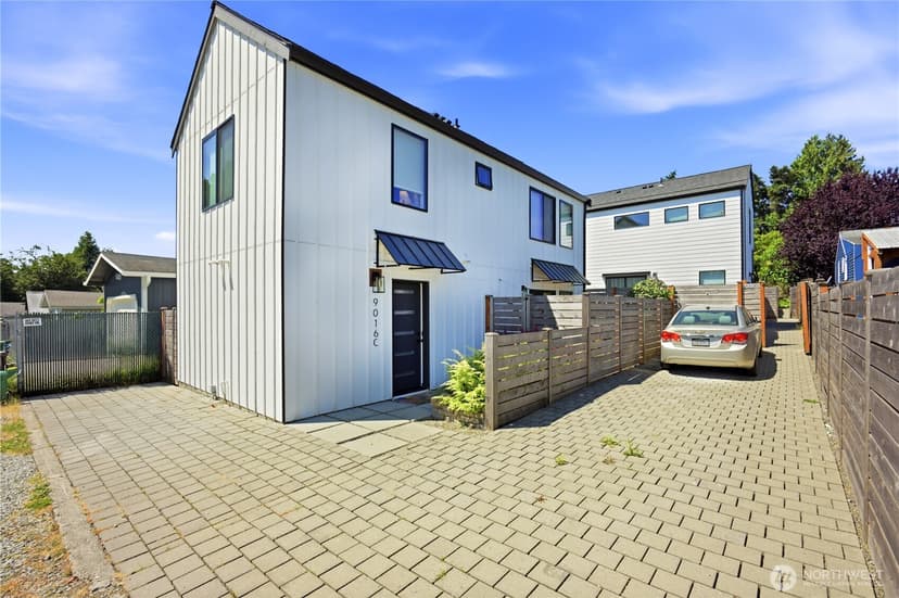Property photo for 9016 12th Avenue SW #Unit C, Seattle photo 33