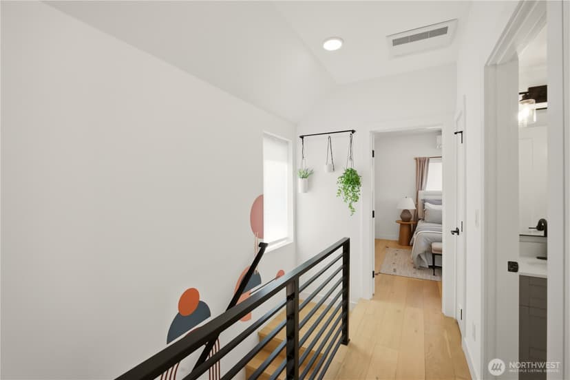 Property photo for 9016 12th Avenue SW #Unit C, Seattle photo 20