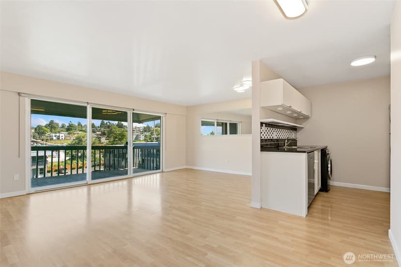 Property photo for 23011 Marine View Drive S #B310, Des Moines photo 5