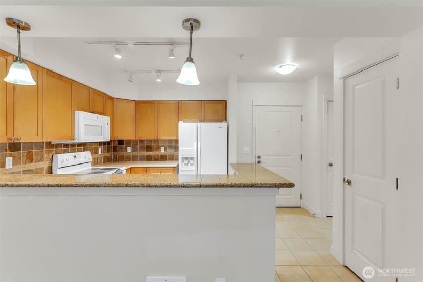 Property photo for 1545 NW 57th Street #227, Seattle photo 14