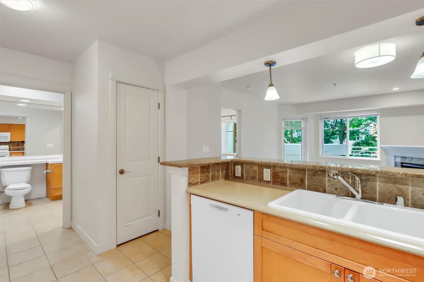 Property photo for 1545 NW 57th Street #227, Seattle photo 18