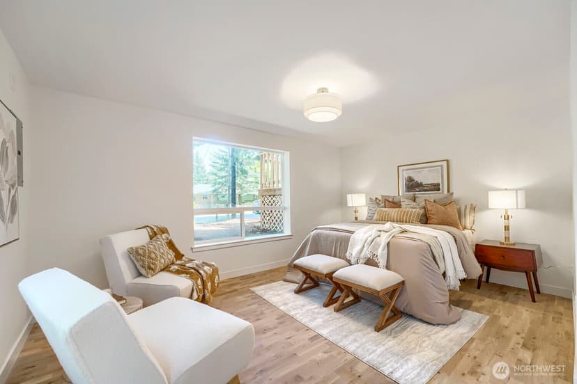 Property photo for 16051 21st Avenue SW, Burien photo 15