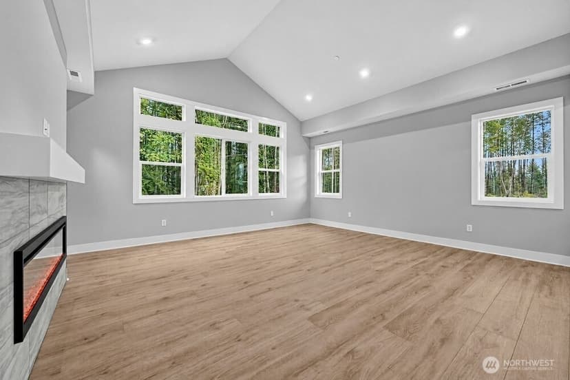 Property photo for 13317 129th Street NE, Arlington photo 22