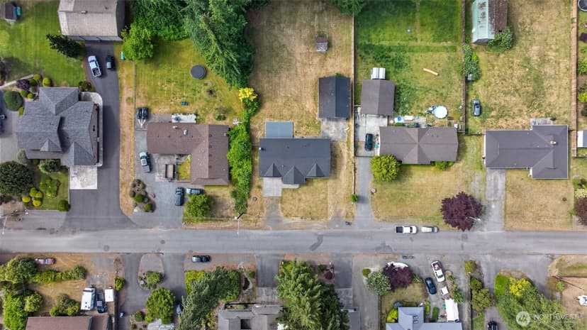 Property photo for 3710 100th Place NE, Marysville photo 30