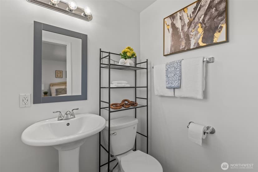 Property photo for 24527 36th Avenue S, Kent photo 16