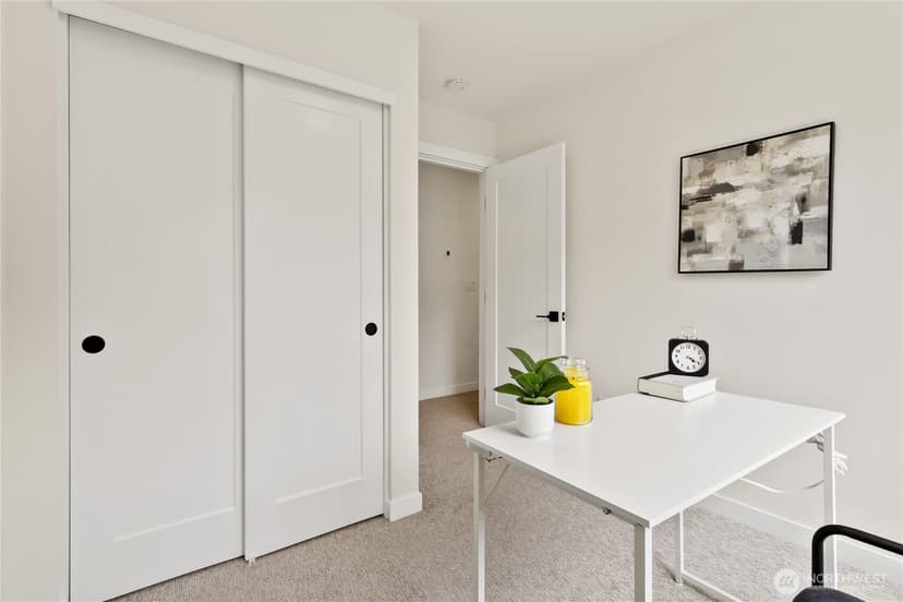 Property photo for 10306 Midvale Avenue N #A, Seattle photo 26